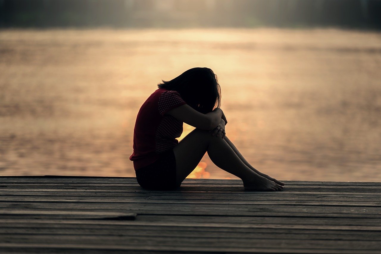 恋人に振られて無気力な人へ。あなたの心は相当傷ついています。